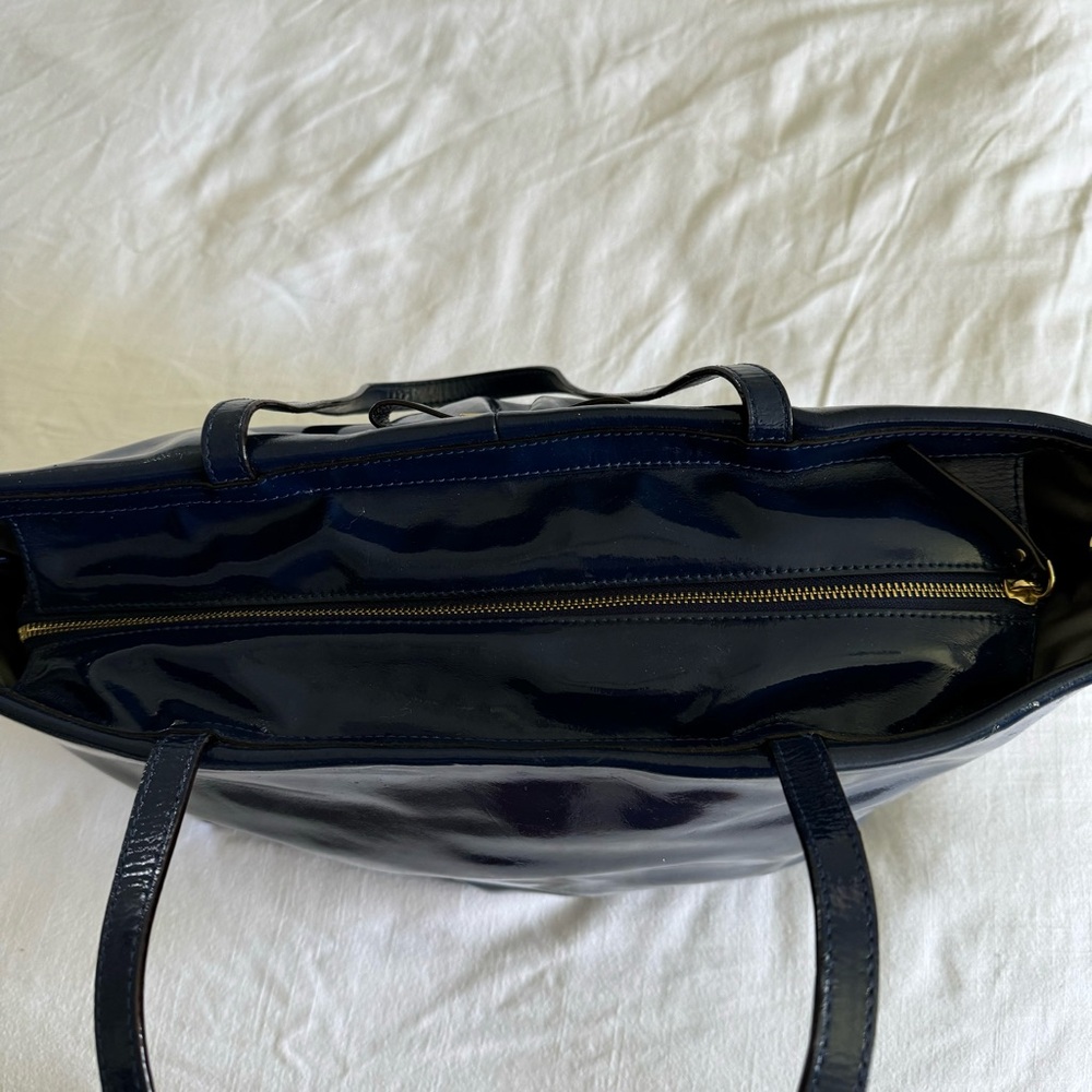 Kate Spade Veranda Place Patent Blossom Baby Diaper Bag Tote French Navy - Picture 5 of 10